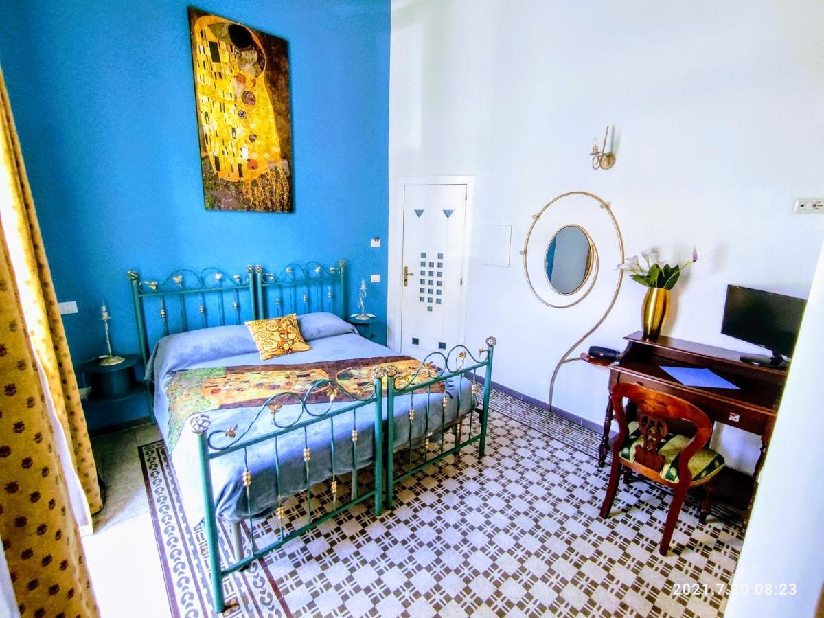 Bed and Breakfast Napoli Naif Zewnętrze zdjęcie