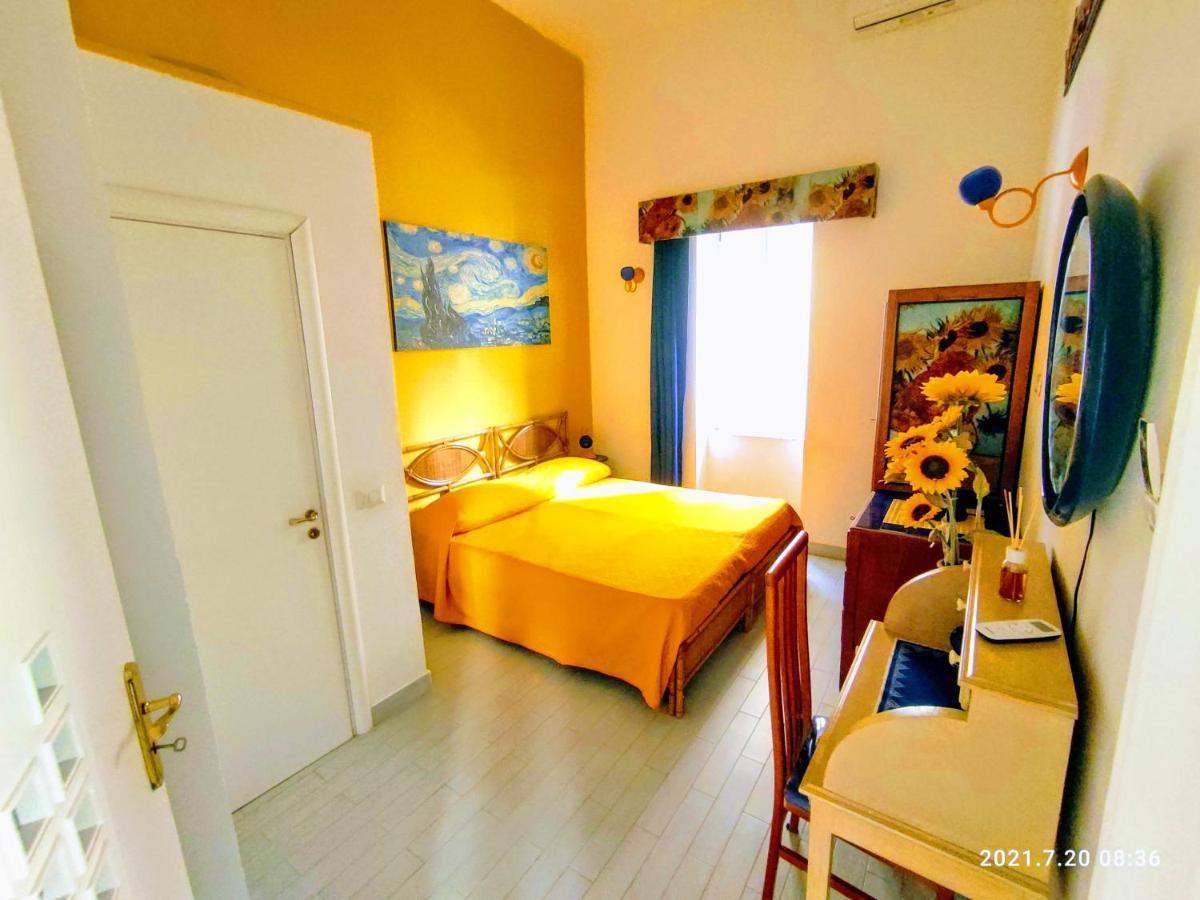 Bed and Breakfast Napoli Naif Zewnętrze zdjęcie